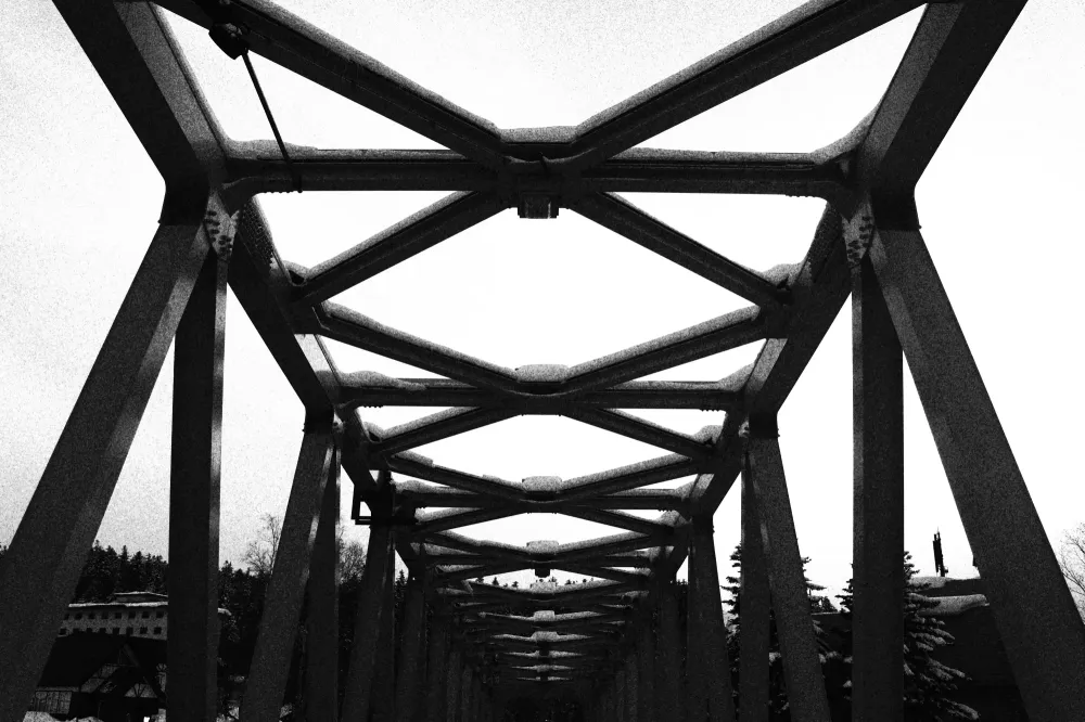 Transport funéraire frontaliers à Bègles